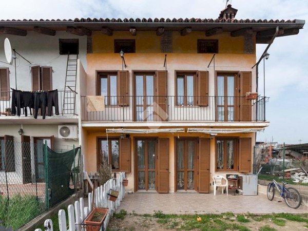 casa semindipendente in vendita a San Francesco al Campo