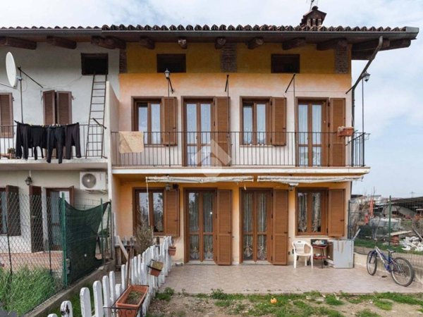 casa semindipendente in vendita a San Francesco al Campo