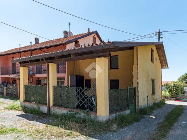casa semindipendente in vendita a San Francesco al Campo
