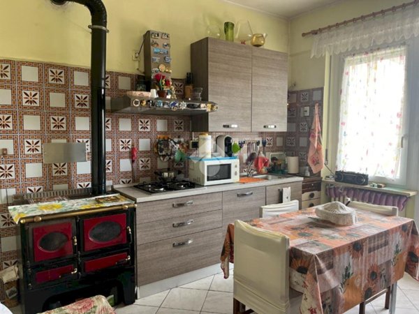 casa indipendente in vendita a San Francesco al Campo