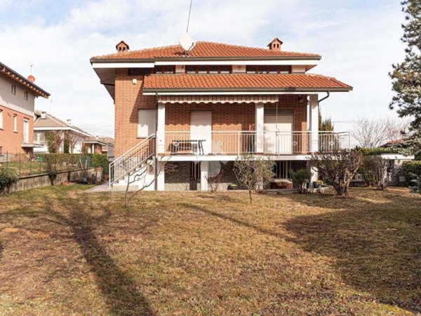 casa indipendente in vendita a San Francesco al Campo