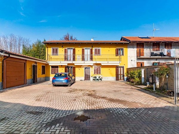 casa indipendente in vendita a San Francesco al Campo