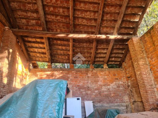 locale commerciale in vendita a San Francesco al Campo