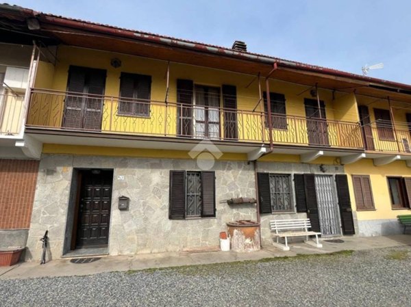 casa indipendente in vendita a San Francesco al Campo