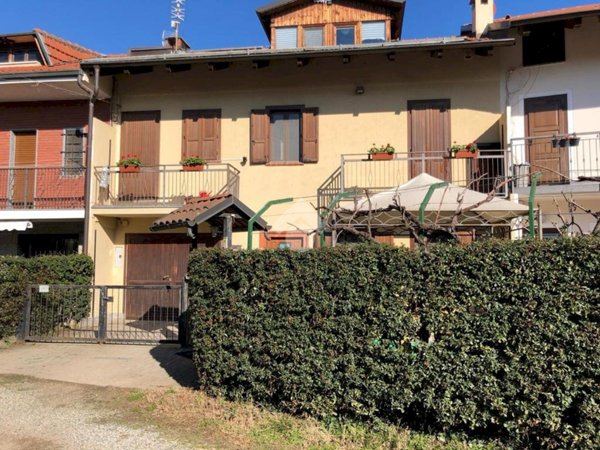 casa indipendente in vendita a San Francesco al Campo
