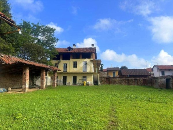 casa indipendente in vendita a San Francesco al Campo