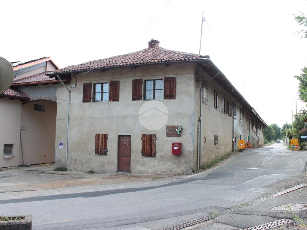 casa indipendente in vendita a San Francesco al Campo