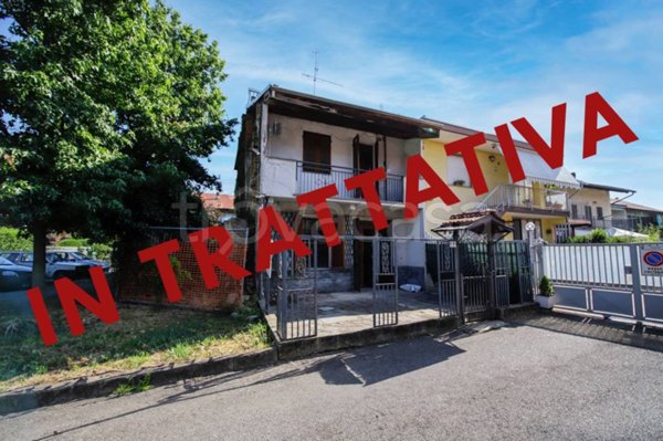 casa indipendente in vendita a San Francesco al Campo