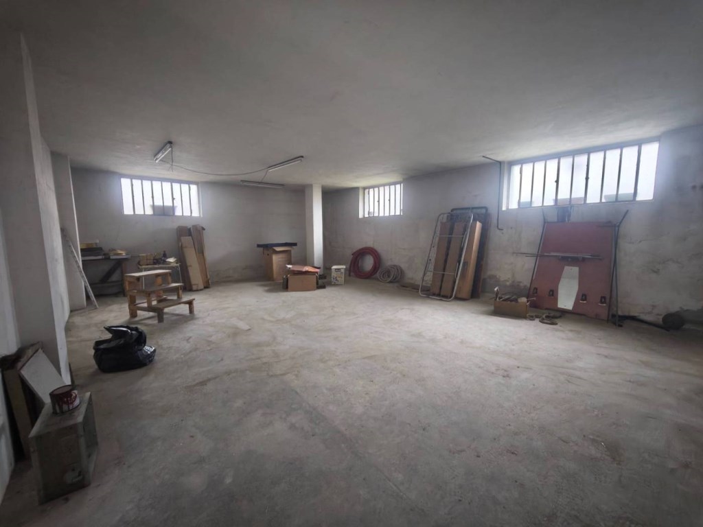 locale commerciale in vendita a San Francesco al Campo