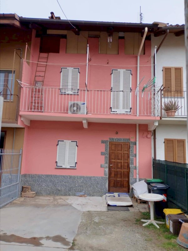 casa indipendente in vendita a San Francesco al Campo