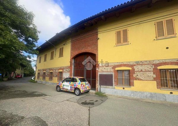 appartamento in vendita a San Francesco al Campo