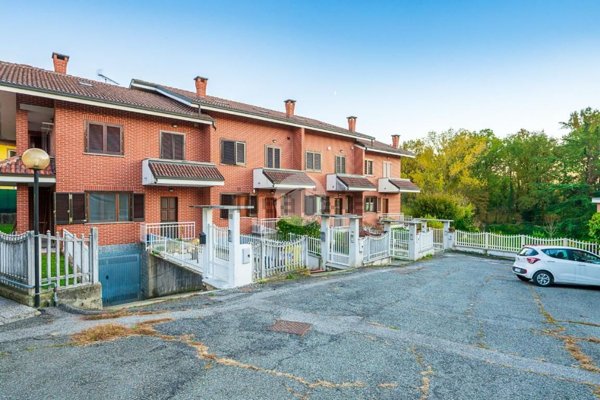 casa indipendente in vendita a San Francesco al Campo
