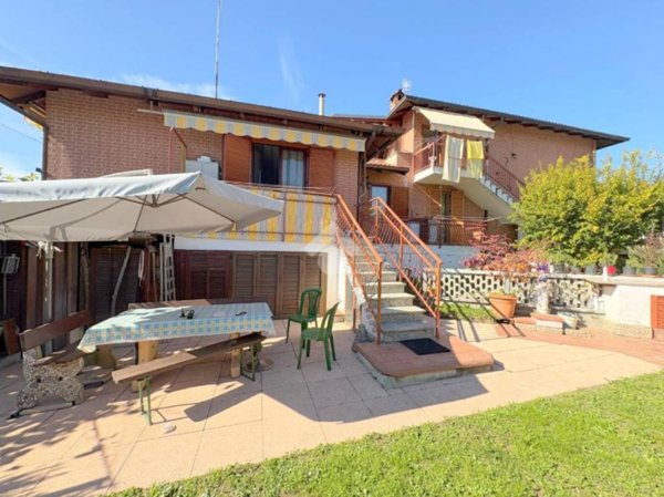 casa indipendente in vendita a San Francesco al Campo