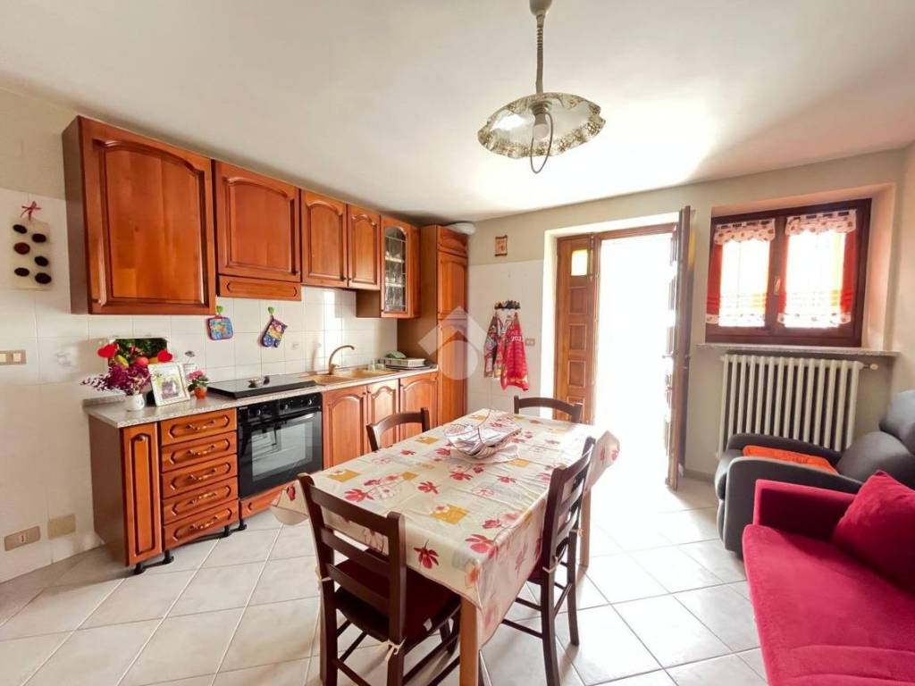 casa indipendente in vendita a San Francesco al Campo