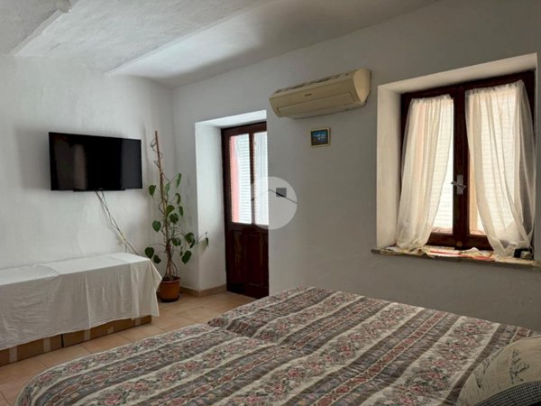 casa indipendente in vendita a San Francesco al Campo