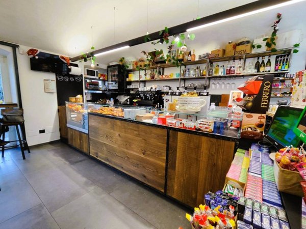 negozio in vendita a San Francesco al Campo