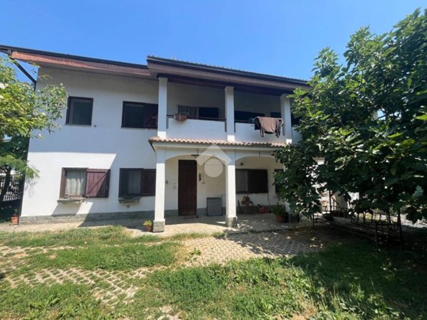 casa indipendente in vendita a San Francesco al Campo