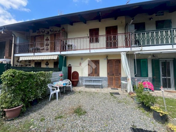 casa indipendente in vendita a San Francesco al Campo