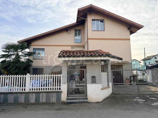 casa indipendente in vendita a San Francesco al Campo