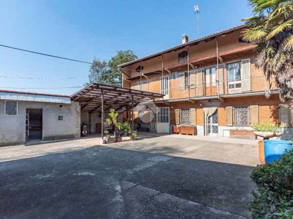 casa indipendente in vendita a San Francesco al Campo