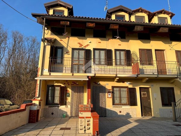 casa indipendente in vendita a San Francesco al Campo