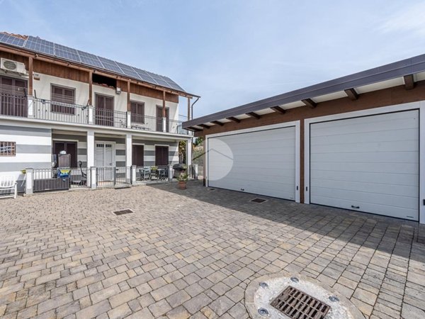 casa indipendente in vendita a San Francesco al Campo