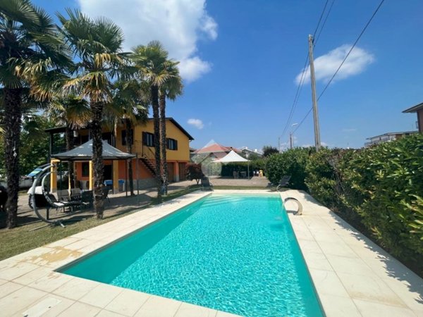 casa indipendente in vendita a San Francesco al Campo