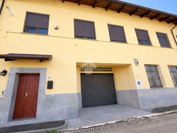 casa semindipendente in vendita a San Francesco al Campo