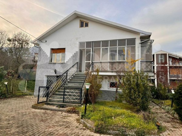 casa indipendente in vendita a Sangano