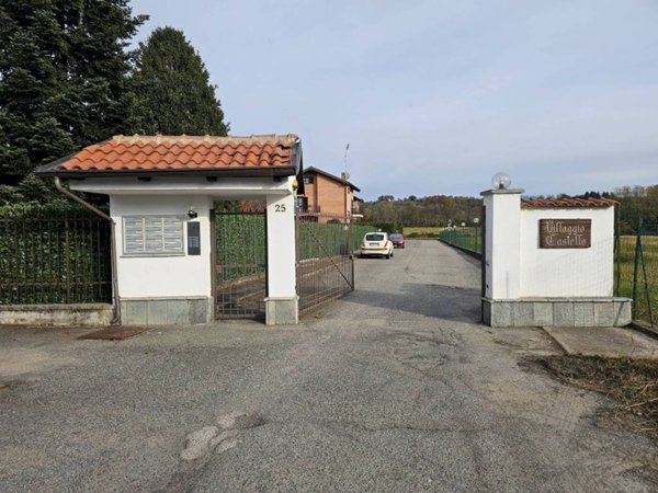 casa indipendente in vendita a Sangano
