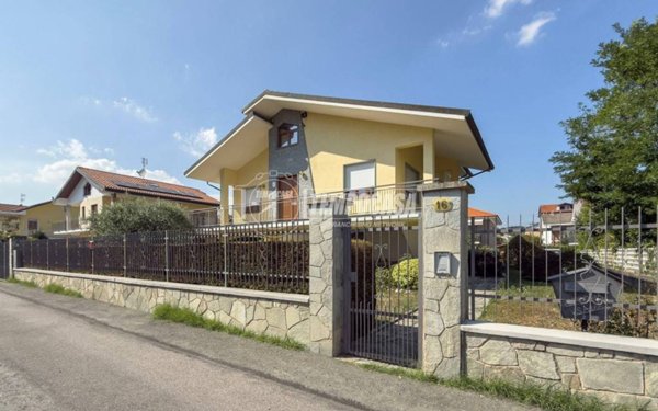 casa indipendente in vendita a Sangano
