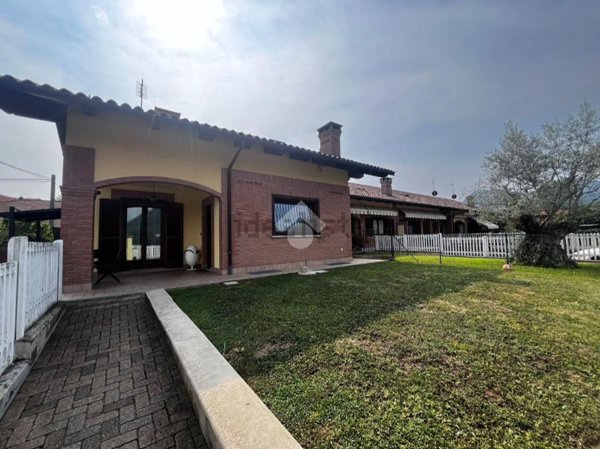 casa indipendente in vendita a Sangano