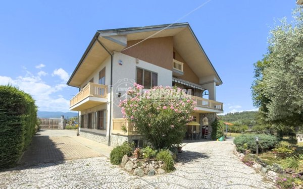 casa indipendente in vendita a Sangano