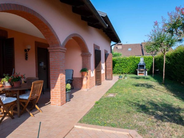 casa indipendente in vendita a Sangano