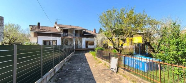 casa indipendente in vendita a Sangano