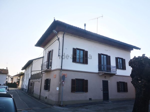 casa indipendente in vendita a Sangano