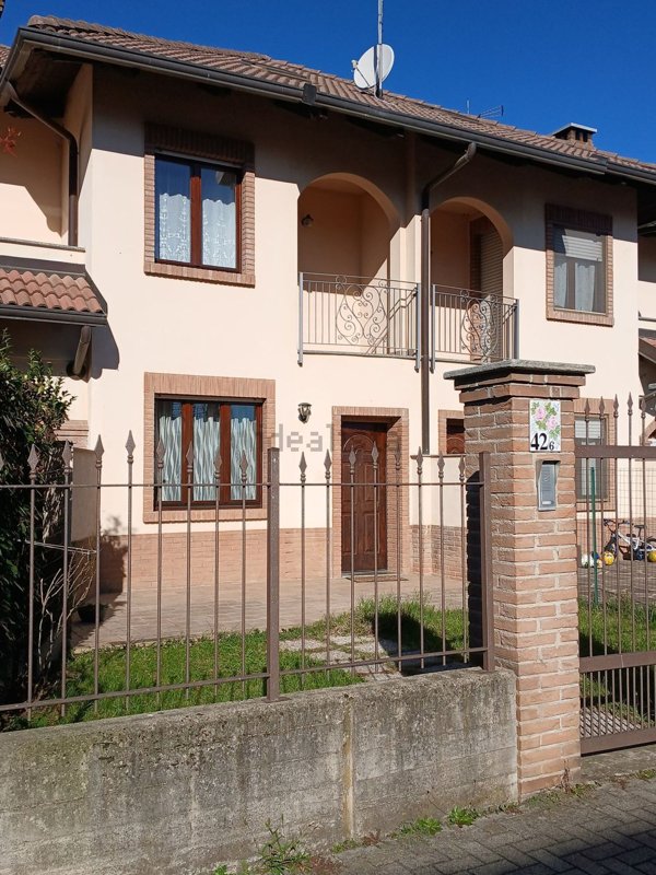 casa indipendente in vendita a Sangano