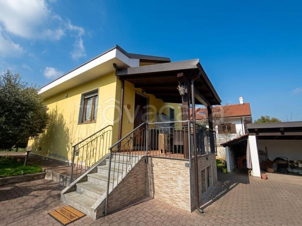 casa indipendente in vendita a Sangano