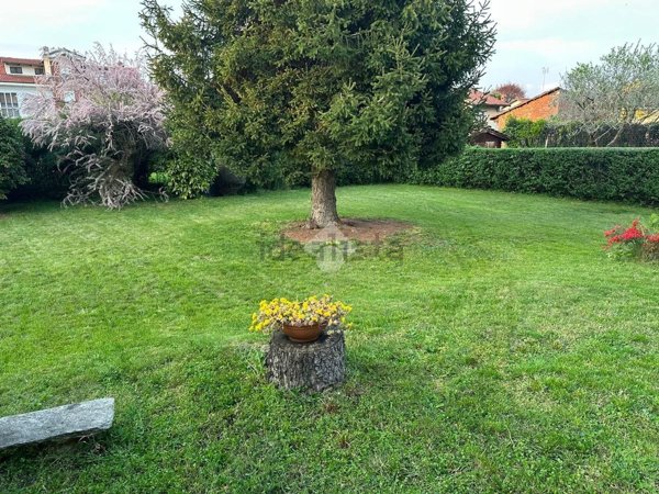casa indipendente in vendita a Sangano