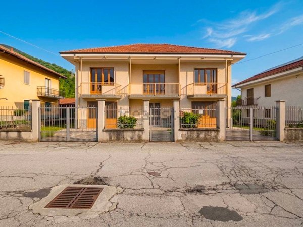 casa indipendente in vendita a Sangano