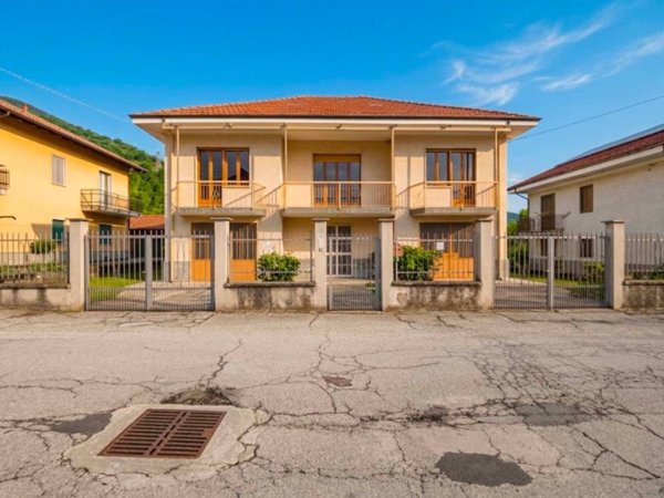 casa indipendente in vendita a Sangano