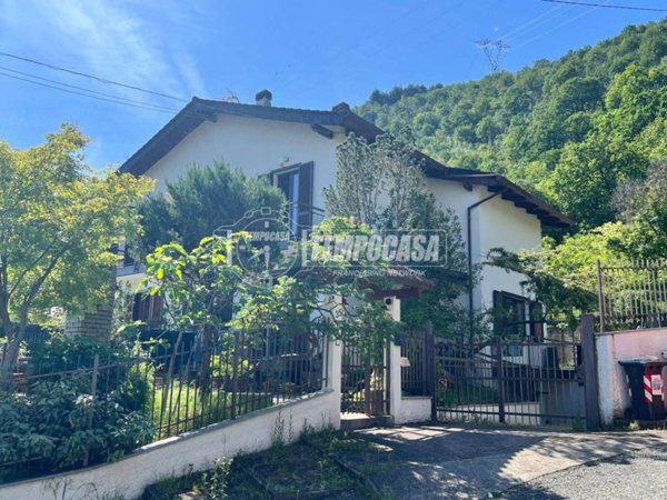 casa indipendente in vendita a Sangano