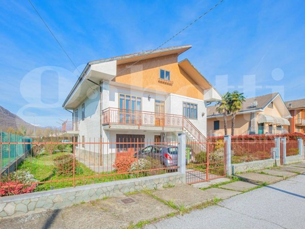 casa indipendente in vendita a Sangano