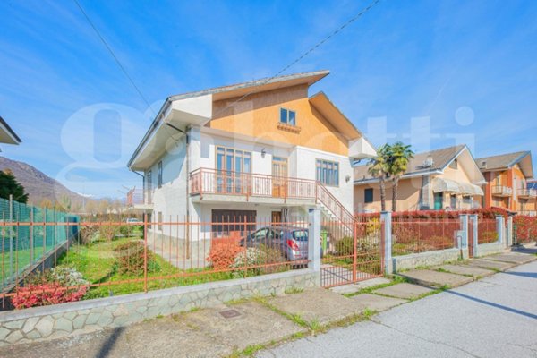 casa indipendente in vendita a Sangano