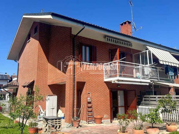 casa indipendente in vendita a Sangano