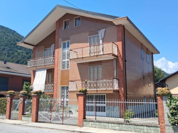 casa indipendente in vendita a Sangano