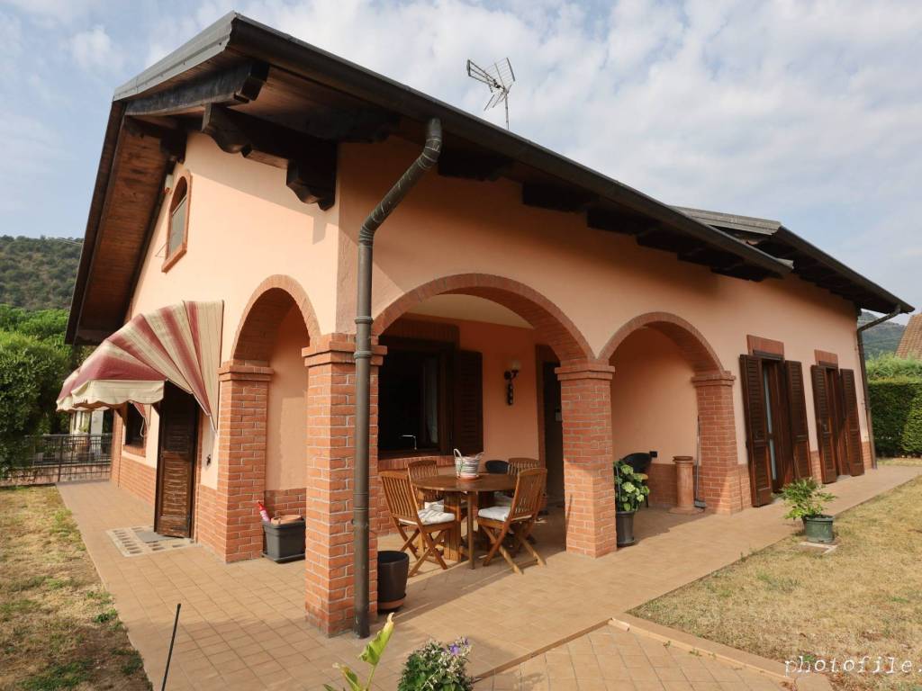 casa indipendente in vendita a Sangano