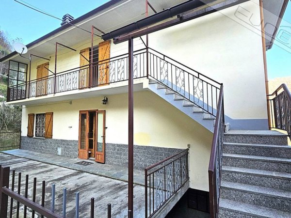 casa indipendente in vendita a San Germano Chisone