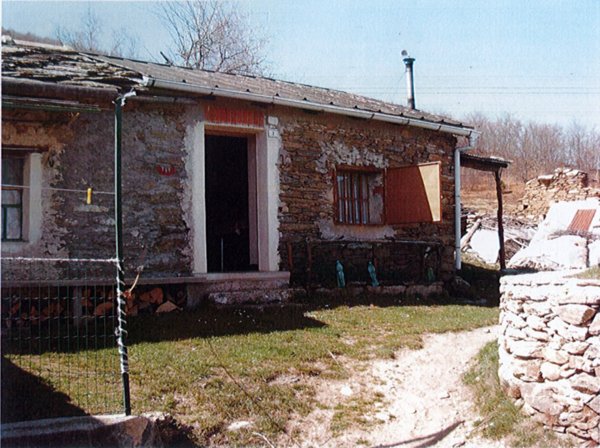 locale di sgombero in vendita a San Germano Chisone