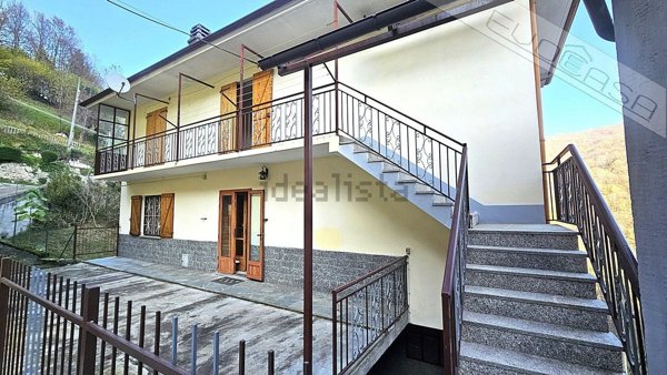 casa indipendente in vendita a San Germano Chisone